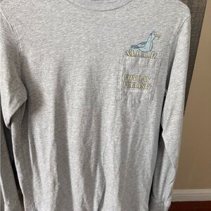 Vineyard Vines Gray Long Sleeve Shirt with Friday Feeling Graphic Boy’s Large